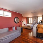 Otel The Tuscanian 4*