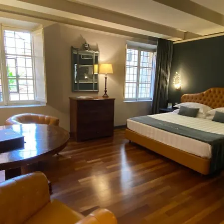 The Tuscanian Hotel