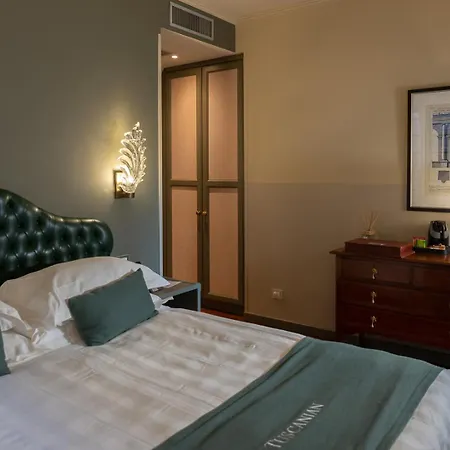 Hotel The Tuscanian