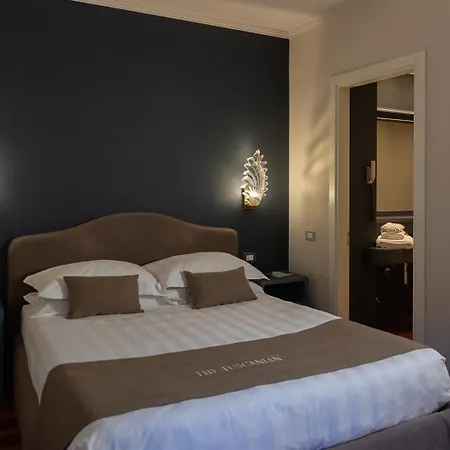 Hotel The Tuscanian