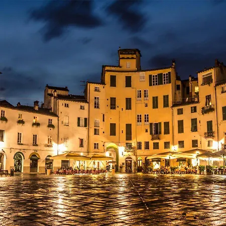 Hotel The Tuscanian Lucca